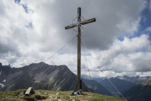 Alpenüberquerung_Gipfelkreuz