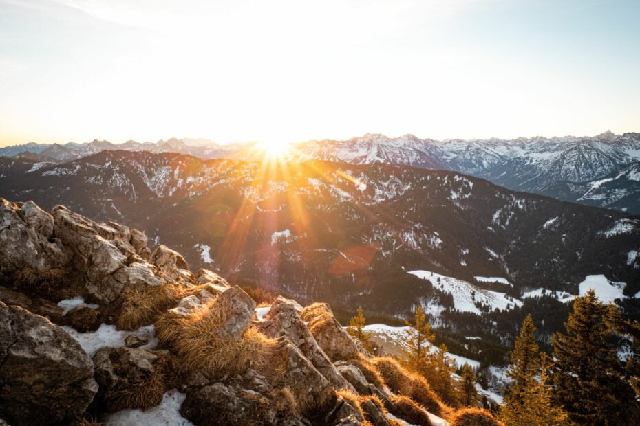 Sonnenaufgang Winter-Wanderung auf den Grünten von der Alpe Kammeregg - Wandern im Allgäu