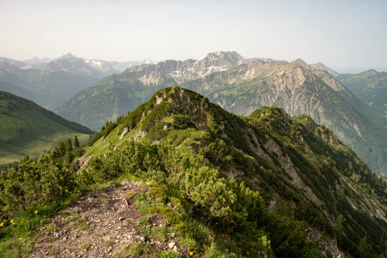 Wanderung von Oberjoch auf den Iseler