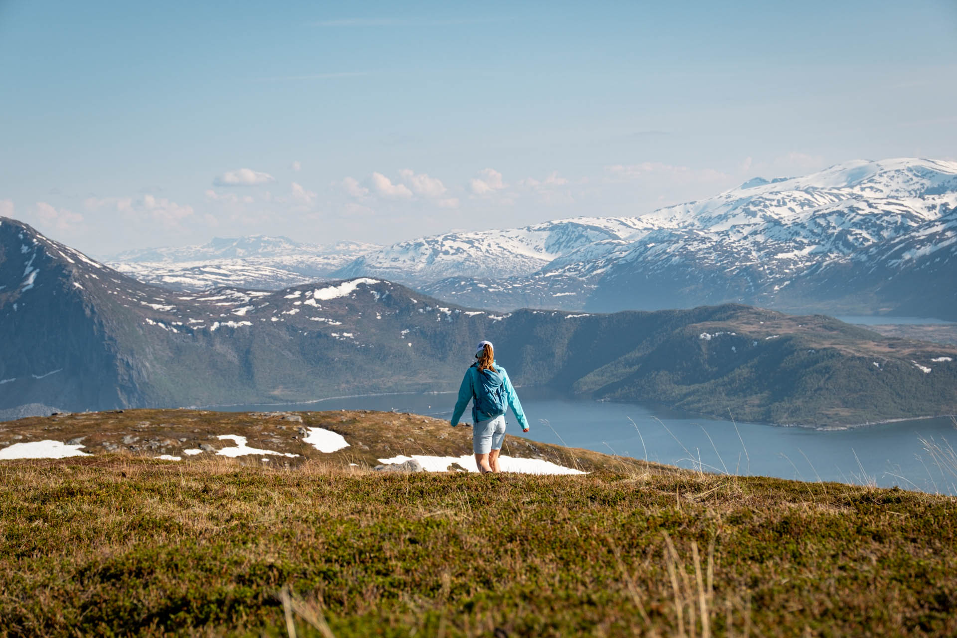 Wanderung von Skaland auf den Husfjellet auf Senja in Norwegen