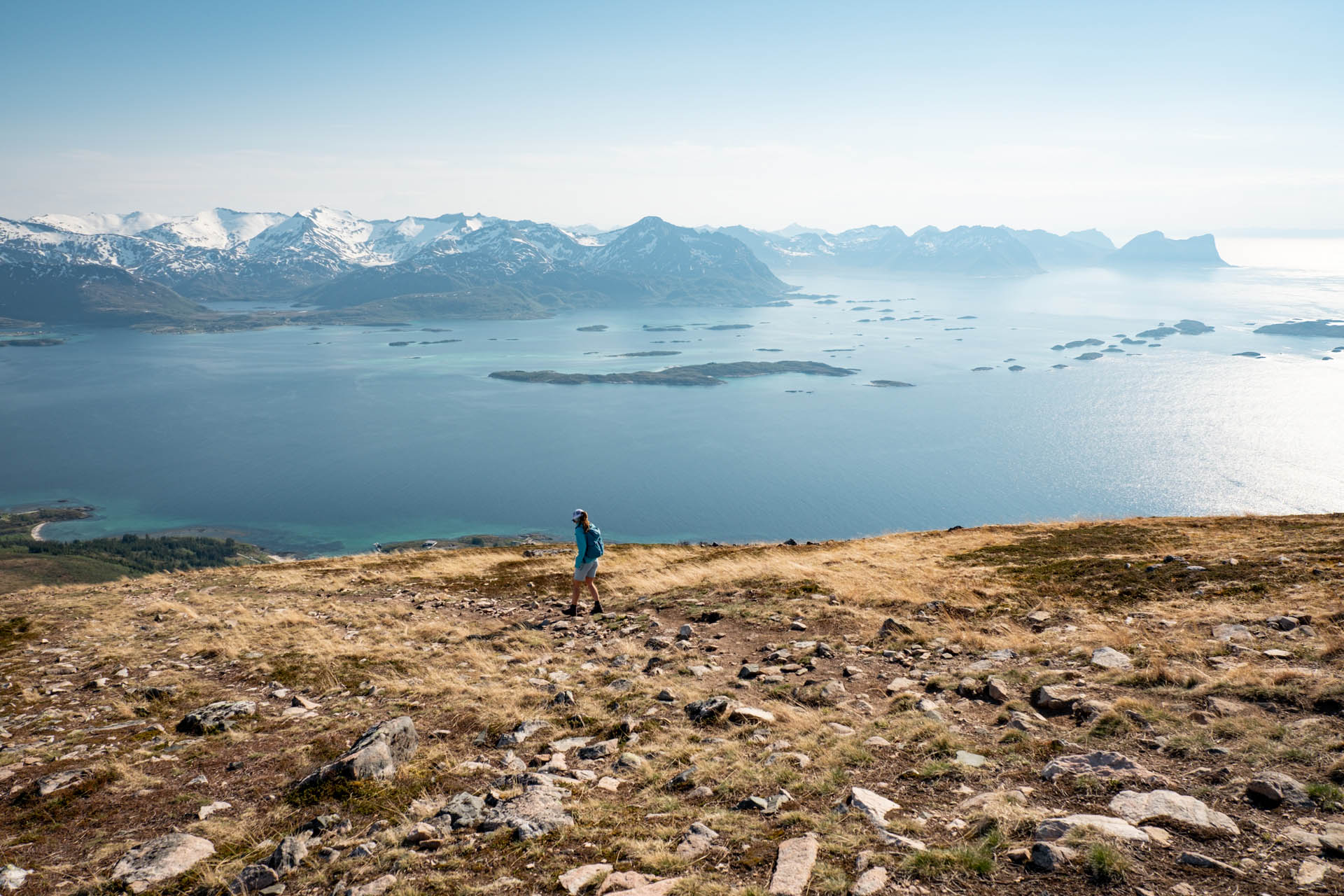 Wanderung von Skaland auf den Husfjellet auf Senja in Norwegen