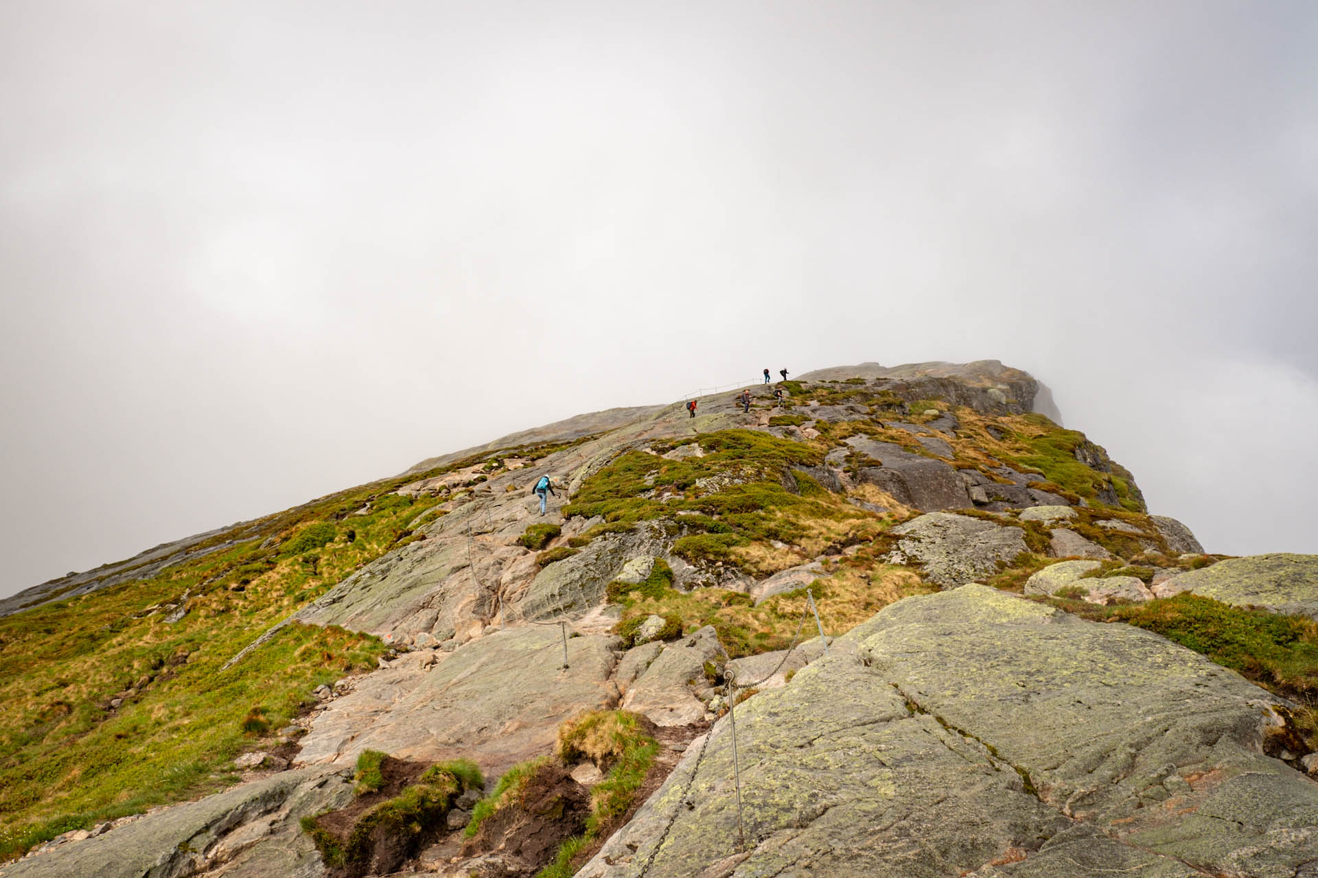 Wanderung zum Kjeragbolten am Lysefjord