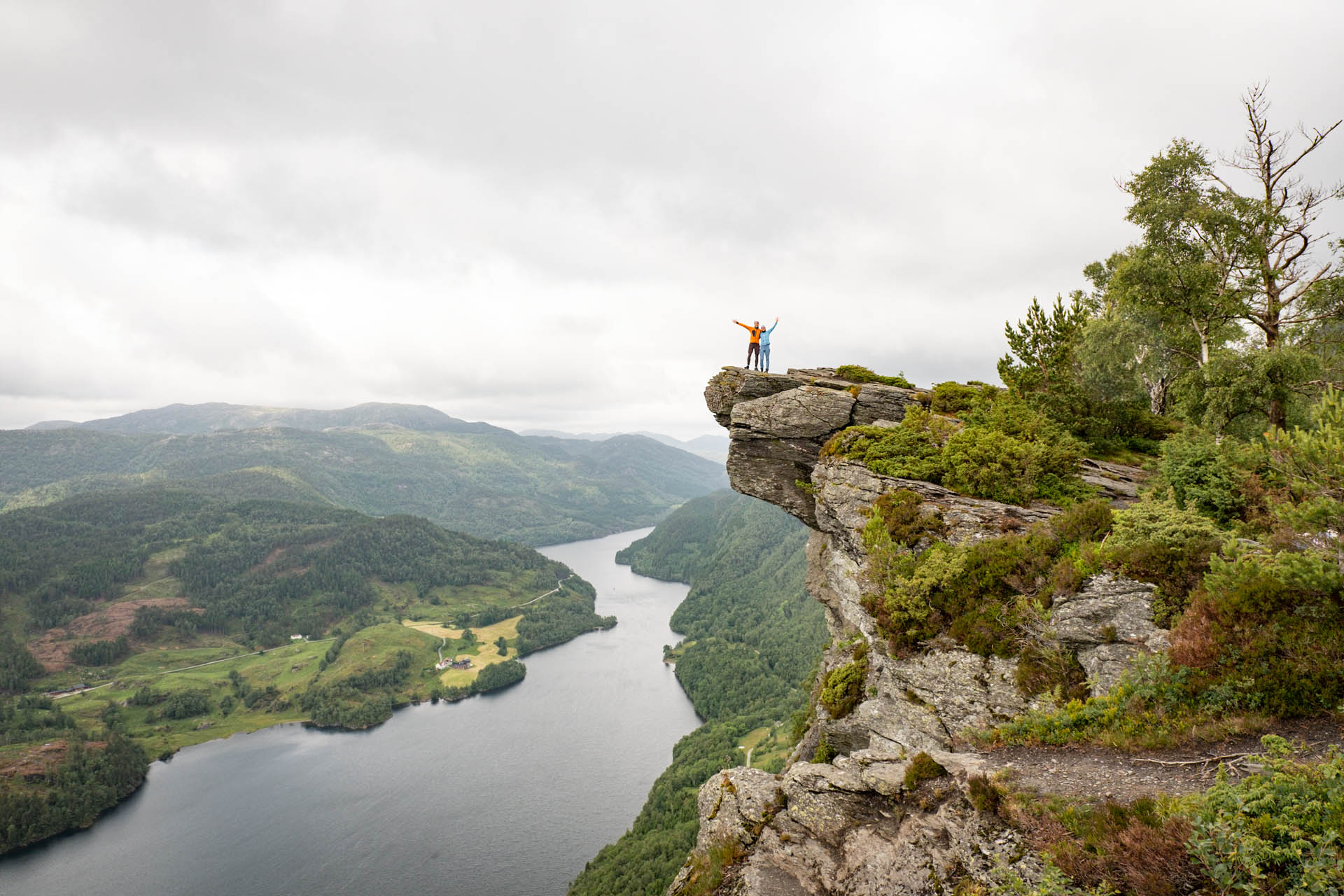 Wanderung zur Himakånå - Little Trolltunga