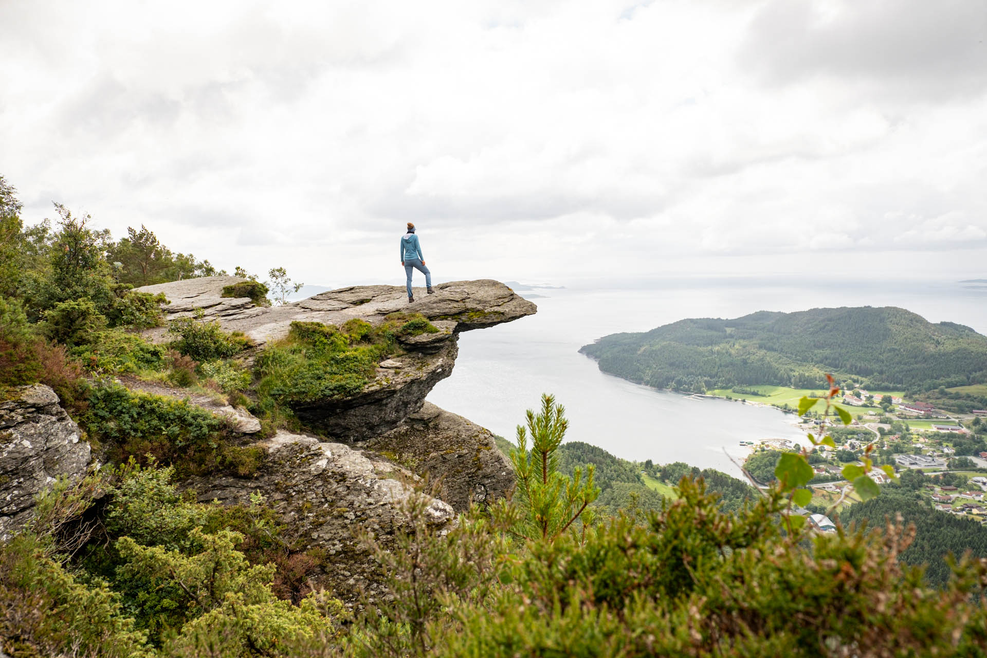 Wanderung zur Himakånå - Little Trolltunga