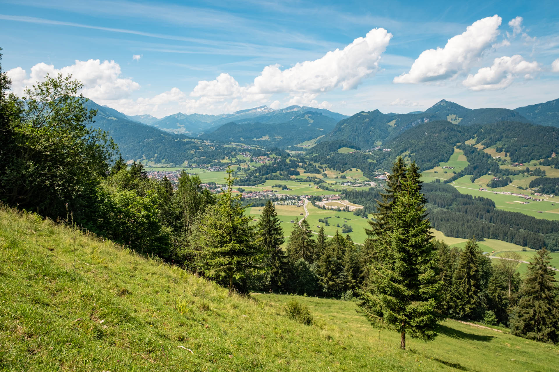 Wandern auf dem Wallrafweg von Reichenbach nach Oberstdorf im Allgäu