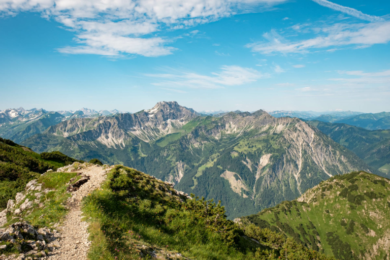 Wanderung von Schattwald auf den Bschießer