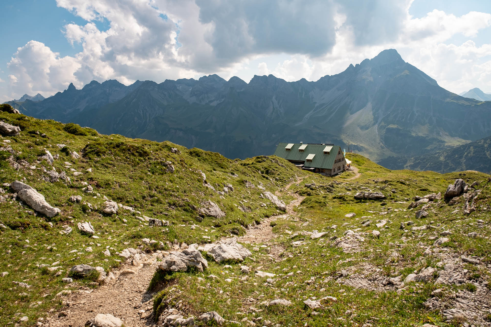 Wanderung aufs Walser Geißhorn über die Mindelheimer Hütte als Rundtour