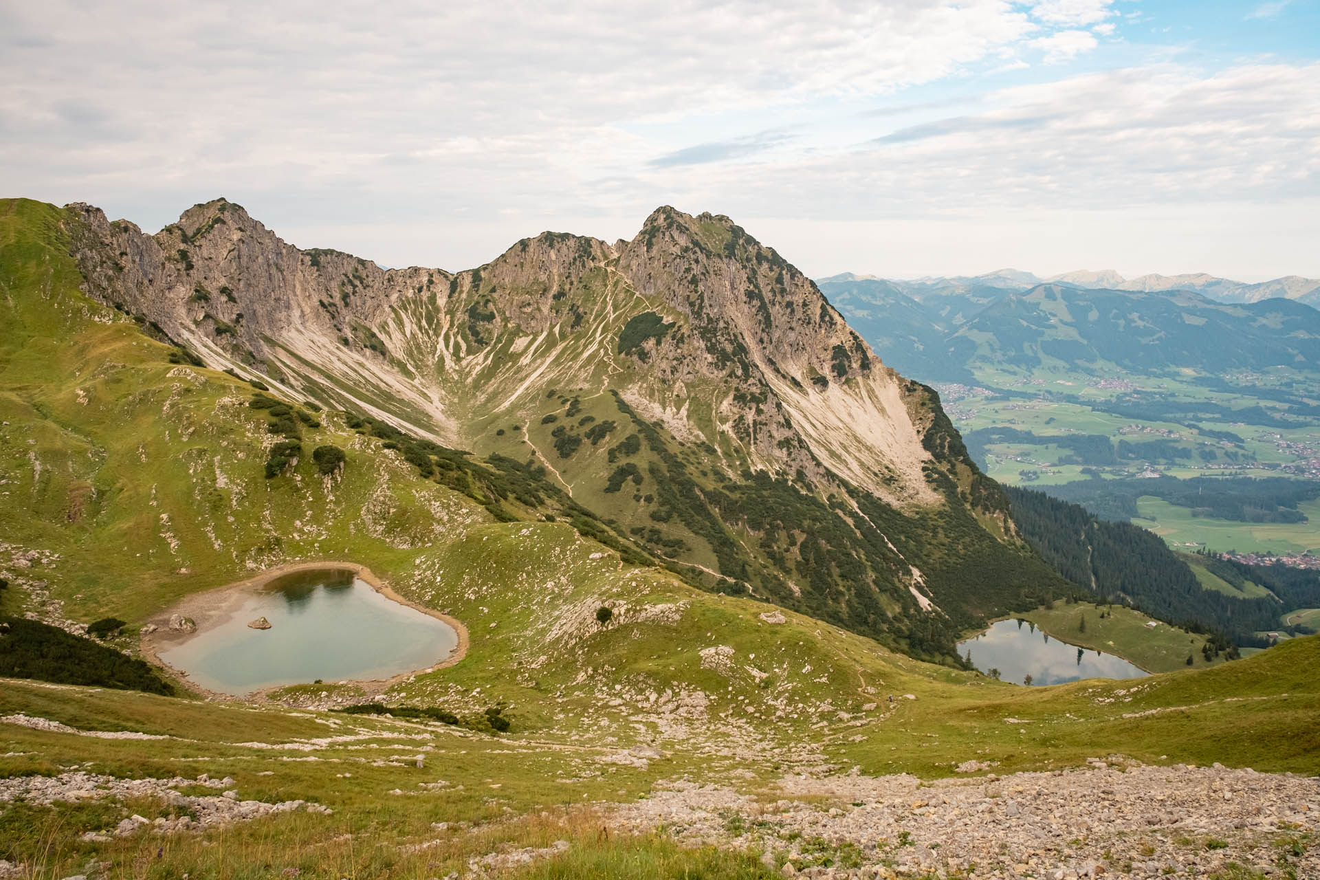 Wanderung im Allgäu über die Gaisalpseen auf den Entschenkopf