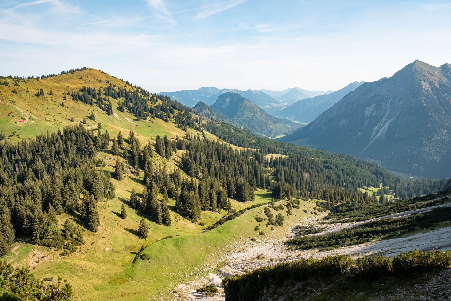 Wanderung im Allgäu über die Gaisalpseen auf den Entschenkopf