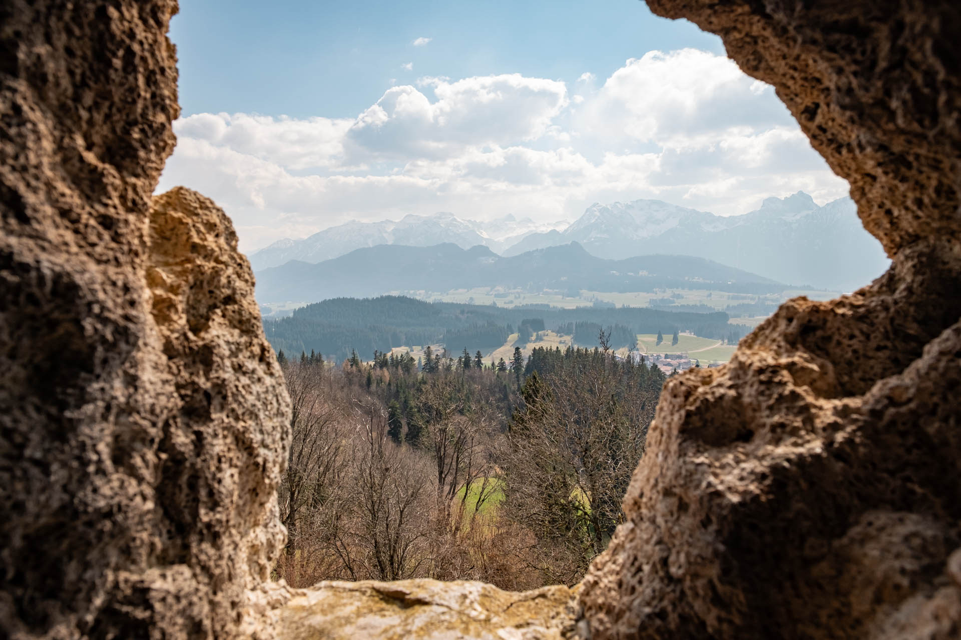 Blick von der Burgruine Hohenfreyberg