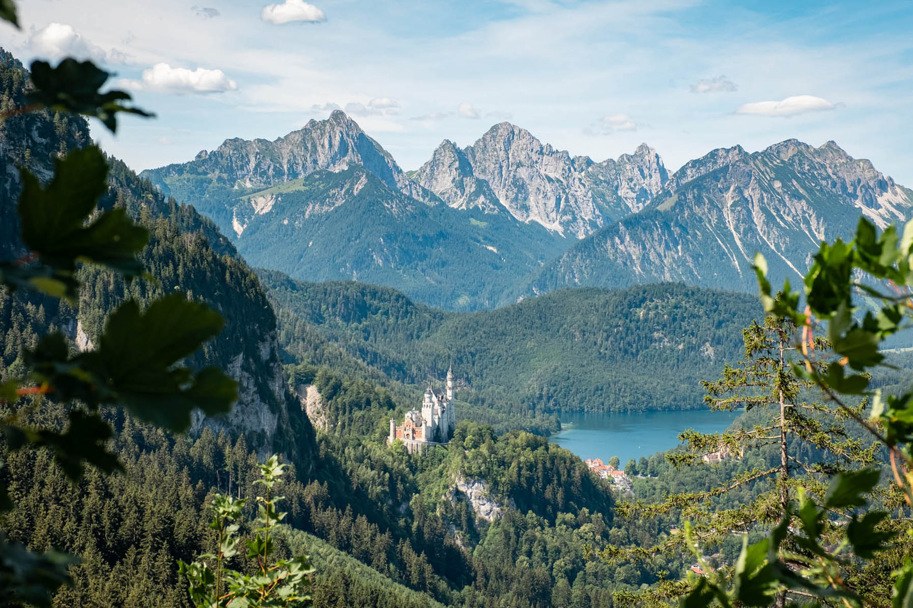 Ausblick auf Schloss Neuschwanstein auf dem Weg zur Rohrkopfhütte