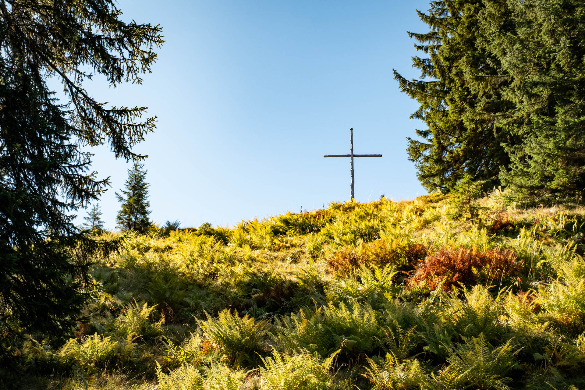 Gipfelkreuz am Edelsberg