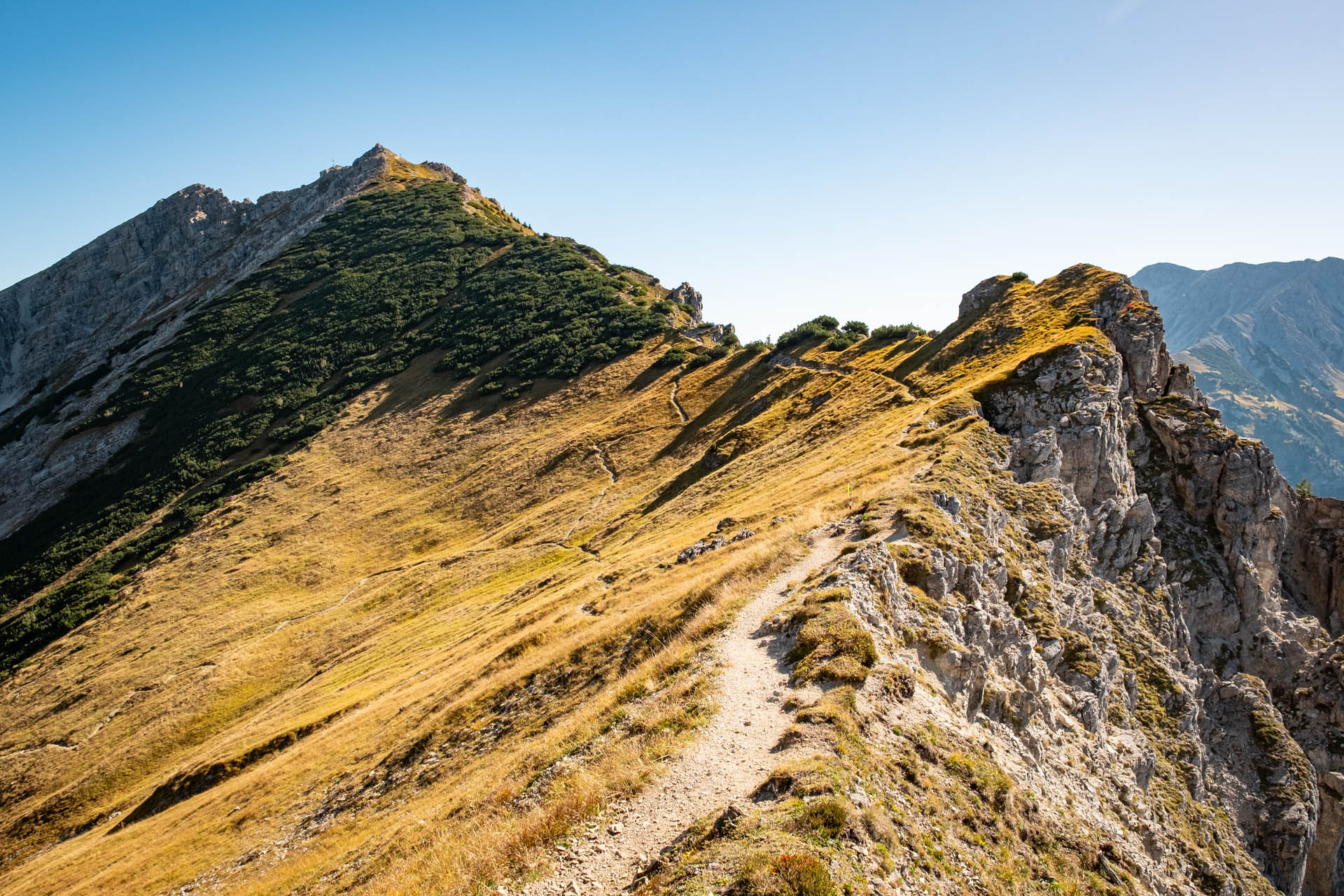 Weg Richtung Ponten